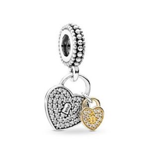 Love Locks Pandora Charm 💕